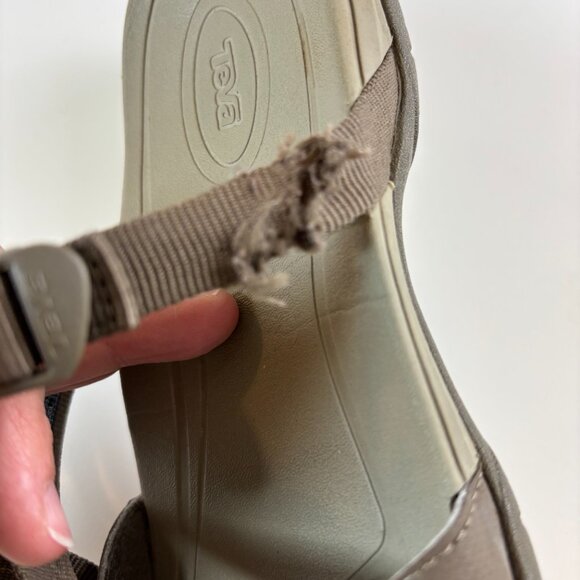 Teva Voya Infinity Brown Sandals Women’s 8 Adjustable Strappy Slides READ - Picture 8 of 8